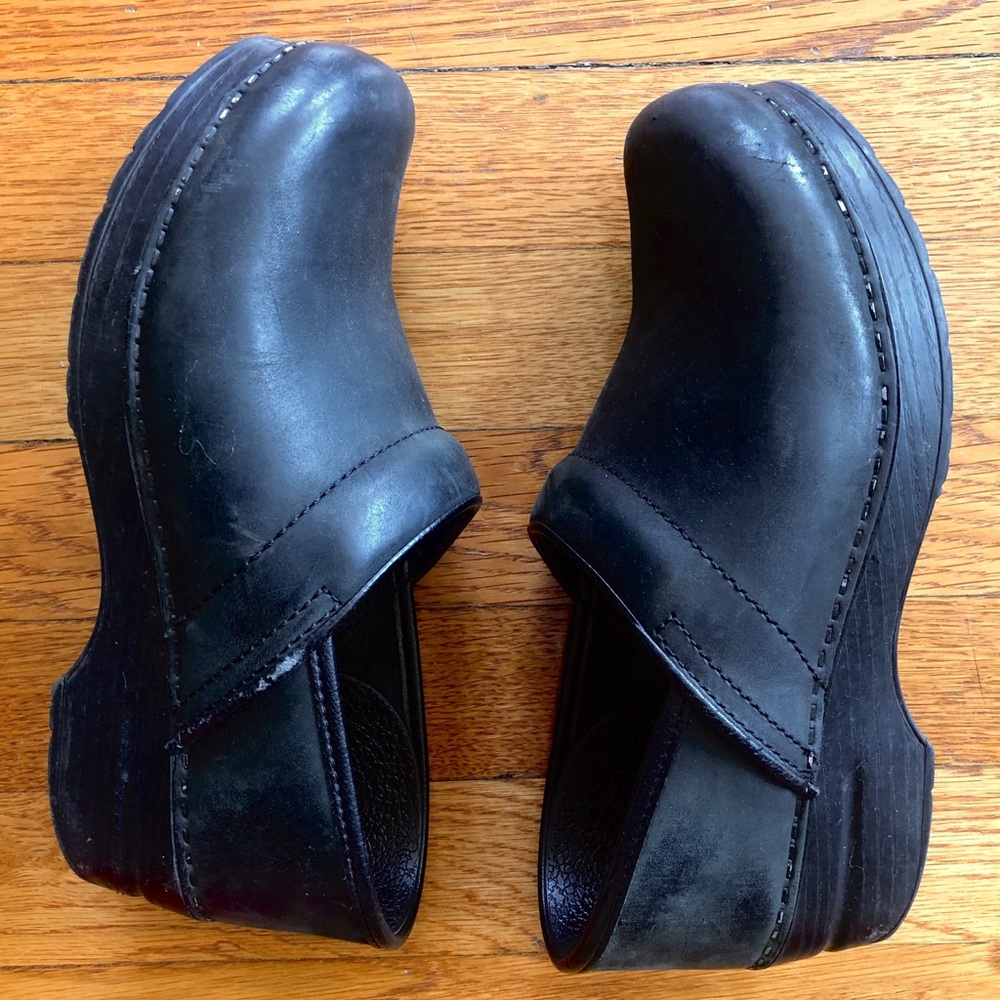 LAST CHANCE: Black Dansko Clogs